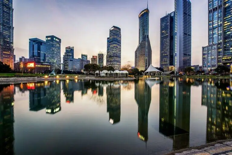 Understanding the Basics of Business Law and Compliance